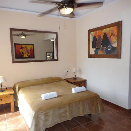 Дом отдыха Bungalow La Tejita Beach Гранадилла-де-Абона